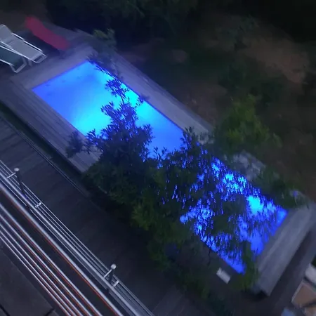 Doppelzimmer Mit Neuem Bad Und Sportpool-nutzung Aussen, Naturpark, Garten Mit Rheinblick